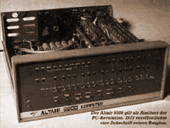 Abb. 6: Altair 8800, der erste PC